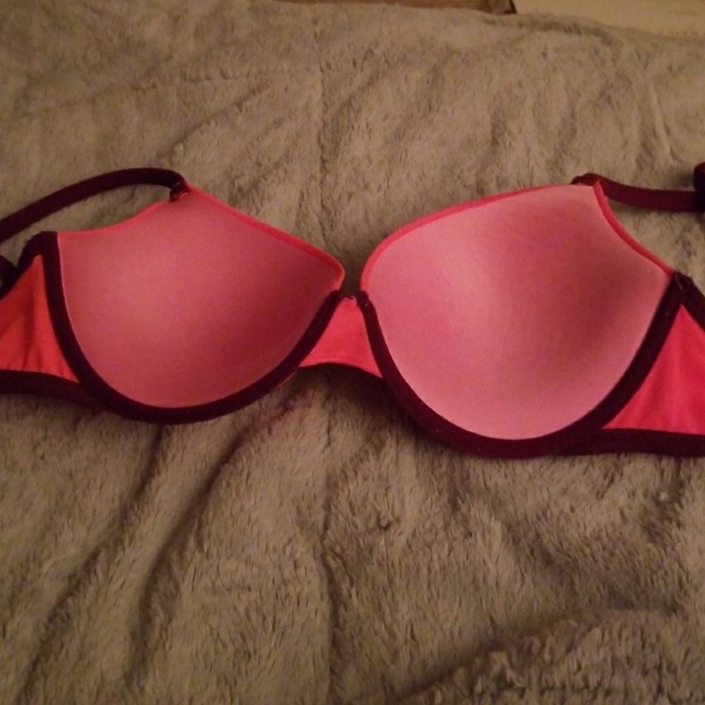Bra - Picture 2 of 3